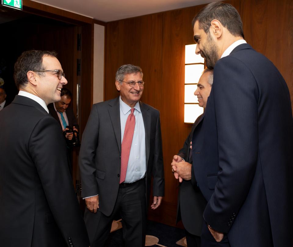 Θοδωρής Κυριακού (Πρόεδρος του Ομίλου Antenna), Παύλος Μυλωνάς (Διευθύνων Σύμβουλος Εθνική Τράπεζα της Ελλάδος), Βασίλης Χιώτης, Παύλος Μαρινάκης (Υφυπουργός στον Πρωθυπουργό και Κυβερνητικός Εκπρόσωπος) 