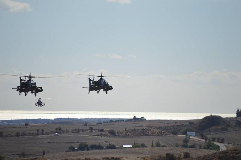 Δείτε νέες εντυπωσιακές φωτογραφίες από την δράση των Ελληνικών Apache στην Κύπρο