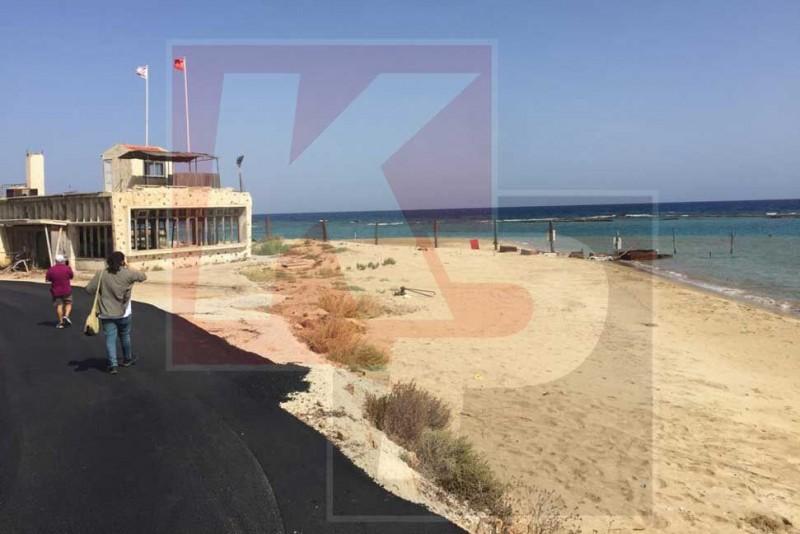 Οι πρώτες εικόνες από την παραλία της Αμμοχώστου προκαλούν θλίψη και οργή (ΒΙΝΤΕΟ-ΦΩΤΟ)
