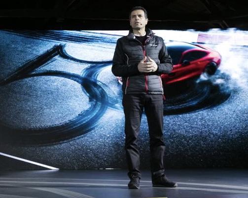 Ο Πρόεδρος και Διευθύνων Σύμβουλος της Mercedes-Benz Κορέας Δημήτρης Ψυλλάκης στη εκδηλωση για τα 50 χρόνια με της Mercedes-AMG .