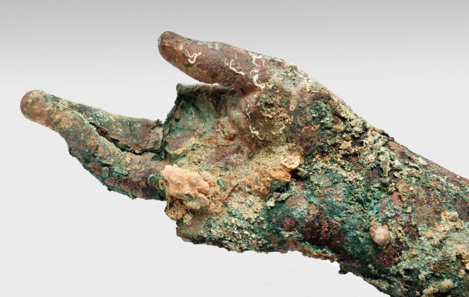 «Θησαυρός»! Τι φανέρωσε η υποβρύχια ανασκαφή στο Ναυάγιο των Αντικυθήρων (ΦΩΤΟ)