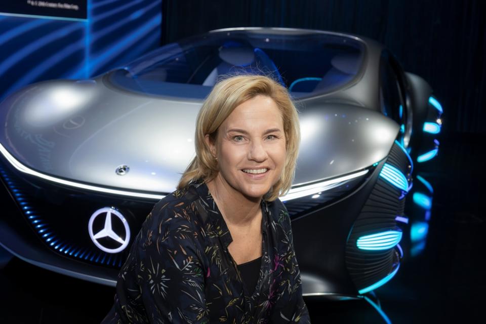 Πρώτη στις πωλήσεις στον κόσμο για τέταρτη χρονιά η Mercedes-Benz 