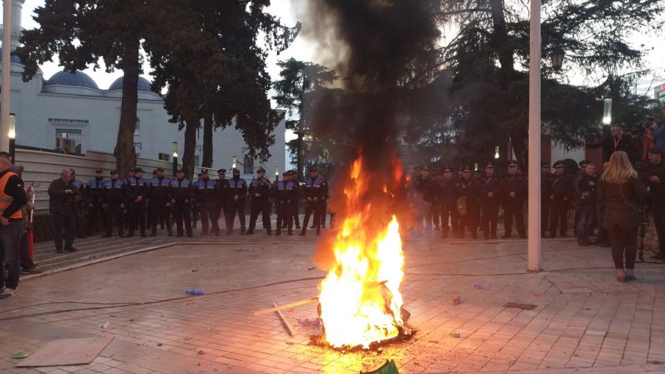 Διαδηλώσεις κατά του Έντι Ράμα