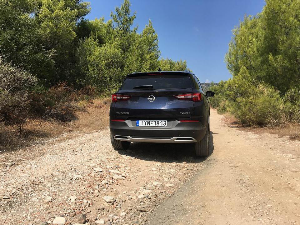 Opel Grandland X Ultimate 1.5 Diesel MT6 : Καλύπτει τις ανάγκες του σύγχρονου οικογενειάρχη