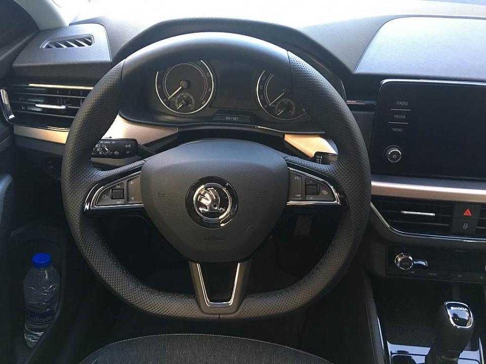 Οδηγούμε το Skoda Scala με τον TSi 1.5 cc κινητήρα με το αυτόματο κιβώτιο τύπου DSG