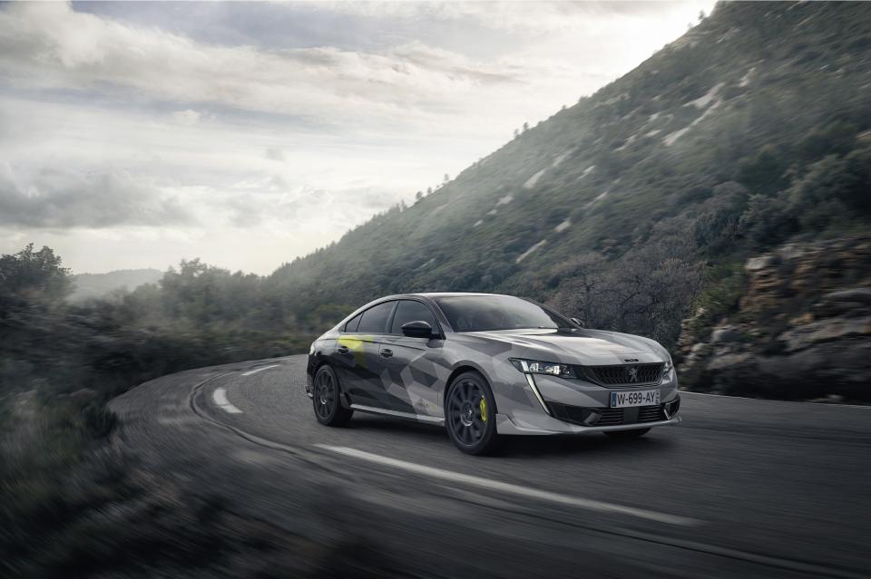 Οι πρώτες φωτογραφίες του πρωτότυπου 508 Peugeot Sport Engineered