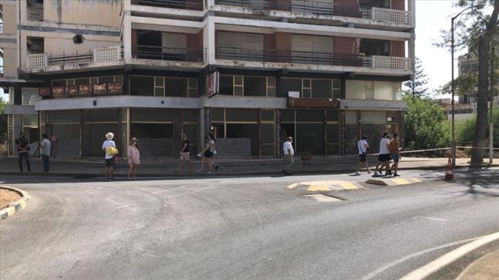 Οι πρώτες εικόνες από την παραλία της Αμμοχώστου προκαλούν θλίψη και οργή (ΒΙΝΤΕΟ-ΦΩΤΟ)