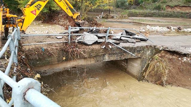 Δυτική Ελλάδα: Στο έλεος της κακοκαιρίας - Πού «χτύπησαν» τα έντονα καιρικά φαινόμενα (ΦΩΤΟ)