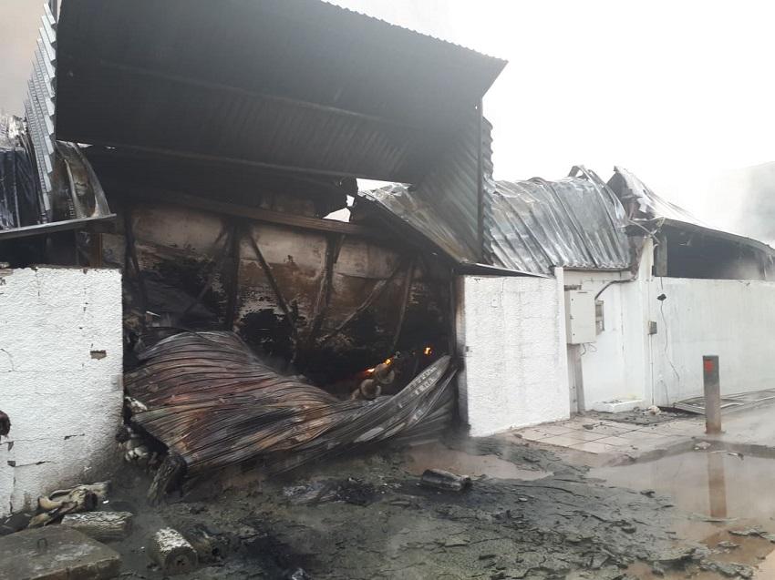 Τρομακτική καταστροφή στη Θεσσαλονίκη: Φωτιά έκανε στάχτη 3 μεγάλες βιομηχανίες (ΦΩΤΟ-ΒΙΝΤΕΟ)