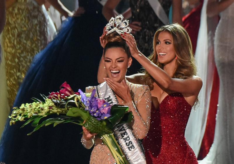 Miss Universe 2017: Νοτιοαφρικανή καλλονή η πιο όμορφη γυναίκα του κόσμου (ΦΩΤΟ + ΒΙΝΤΕΟ)