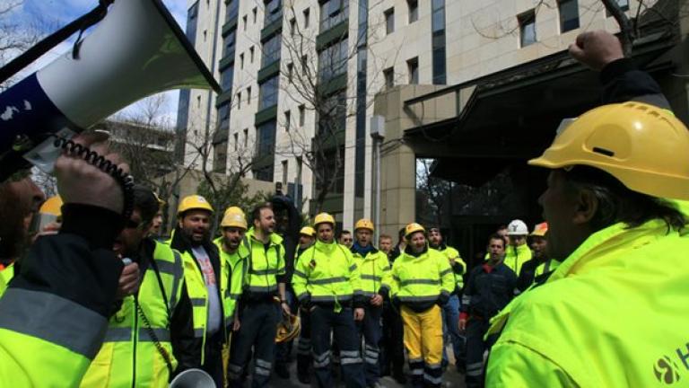 Απεργία και κάθοδο στην Αθήνα αποφάσισαν οι μεταλλωρύχοι της Κασσάνδρας