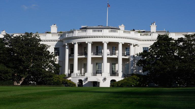 Συναγερμός στον Λευκό Οίκο: Ύποπτο αντικείμενο λίγο πριν τη συνάντηση Τραμπ - Τσίπρα (ΦΩΤΟ)