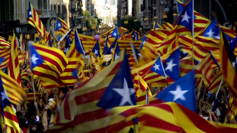 Το Συνταγματικό Δικαστήριο ακύρωσε την κήρυξη της ανεξαρτησίας της Καταλονίας 