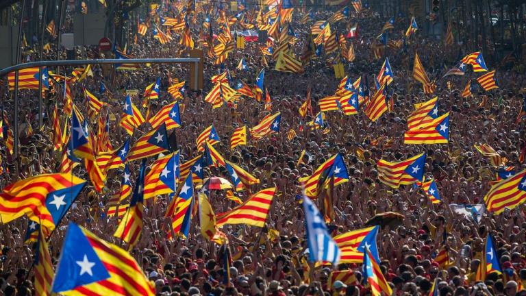 Καταλονία: Διχάζει το δημοψήφισμα - Δείτε LIVE όλες εξελίξεις (ΦΩΤΟ)