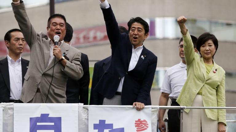 Ιαπωνικές εκλογές: Ούτε ο τυφώνας δεν σταματάει τον Σίνζο Άμπε