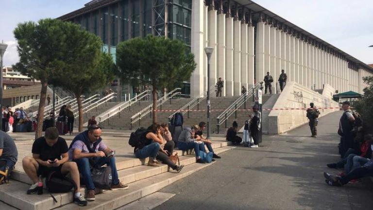 Γαλλία: Αιματηρή επίθεση στο σιδηροδρομικό σταθμό της Μασσαλίας