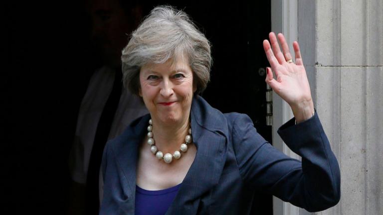Financial Times: Θα κάνει «kolotoumba» η Μέι αρνούμενη το Brexit; (ΦΩΤΟ)