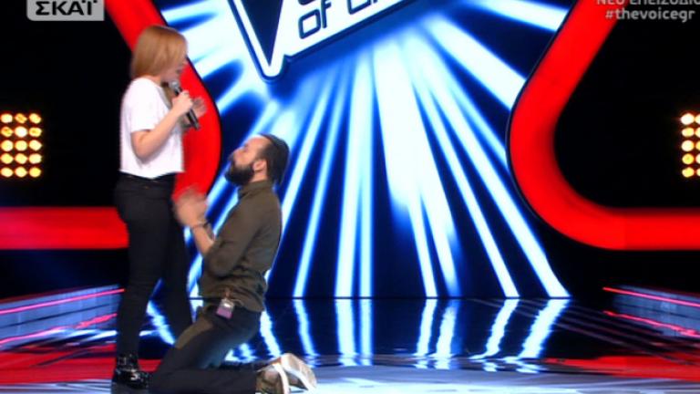 The Voice: Και όμως βρέθηκε γυναίκα που "κέρασε" χυλόπιτα τον Ρουβά (ΒΙΝΤΕΟ)