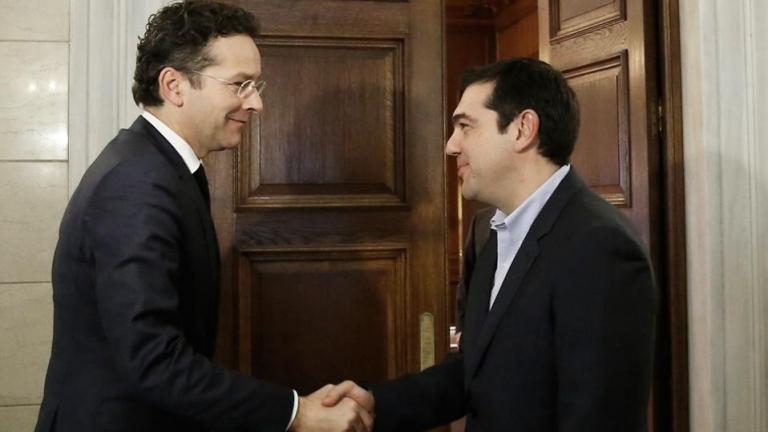 Υμνοι Ντάισελμπλουμ για Τσίπρα - Όχι σε πρόωρες εκλογές