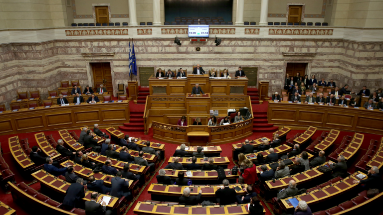 Κλειδώνει στα 15 έτη η αλλαγή φύλου