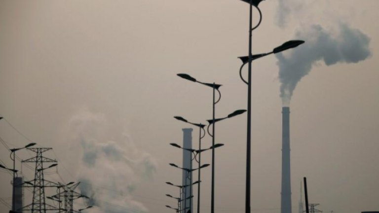 Πεκίνο: «Πορτοκαλί συναγερμός» λόγω της ατμοσφαιρικής ρύπανσης!