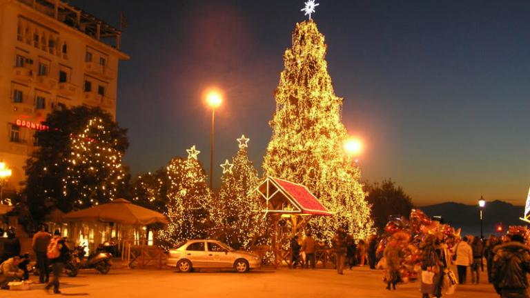 Χριστούγεννα 2017: Έλατο ύψους 20 μέτρων, «Εποχή των Παγετώνων» και ένα «πεφταστέρι» στη Θεσσαλονίκη