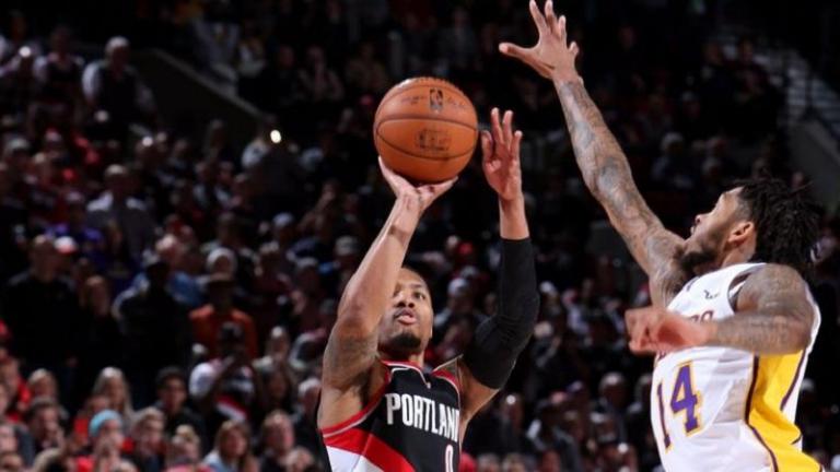 NBA: Σαν πρωταθλητές οι Warriors, "τέζαρε" τους Lakers o Lillard (BINTEO)