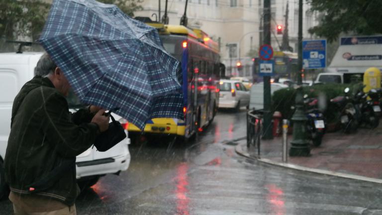 Κακοκαιρία Ευρυδίκη: SOS και για τις επόμενες μέρες- Θα συνεχιστεί και τα επόμενα 24ωρα η έντονη κακοκαιρία σε ολόκληρη την Ελλάδα-Αρτναούτογλου: Θα πέσει πολύ νερό-Θεομηνία σε όλη την χώρα (ΦΩΤΟ-ΒΙΝΤΕΟ)