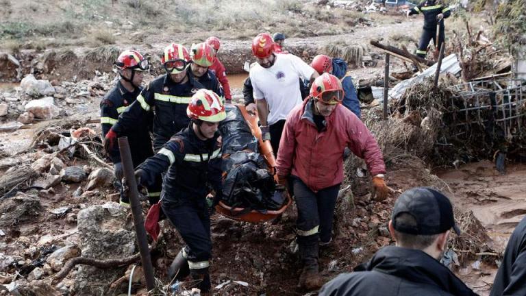 Συμπληρώθηκε ο τραγικός κατάλογος των 22 θυμάτων των πλημμυρών που έπληξαν τη δυτική Αττική 
