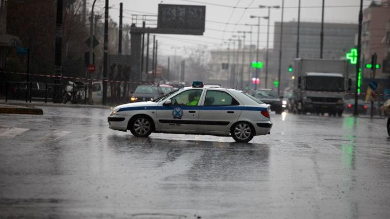 Κυκλώνας Ζήνων: Οι ισχυρές καταιγίδες πλημμύρισαν τους δρόμους της Αττικής