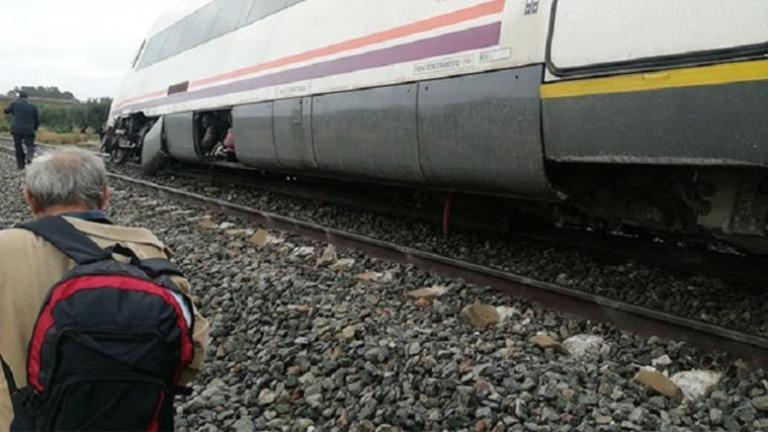 Ισπανία: Εκτροχιάστηκε τρένο - Τουλάχιστον 21 τραυματίες