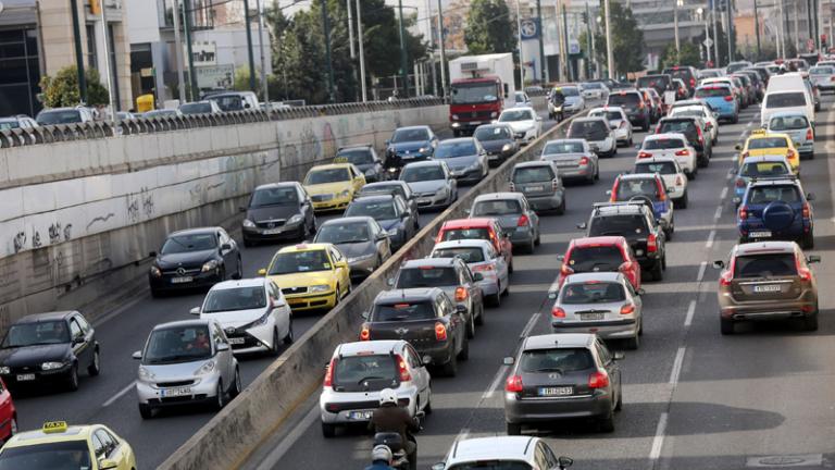Κυκλοφοριακό κομφούζιο - Δείτε τι κατάσταση επικρατή στους δρόμους της Αθήνας