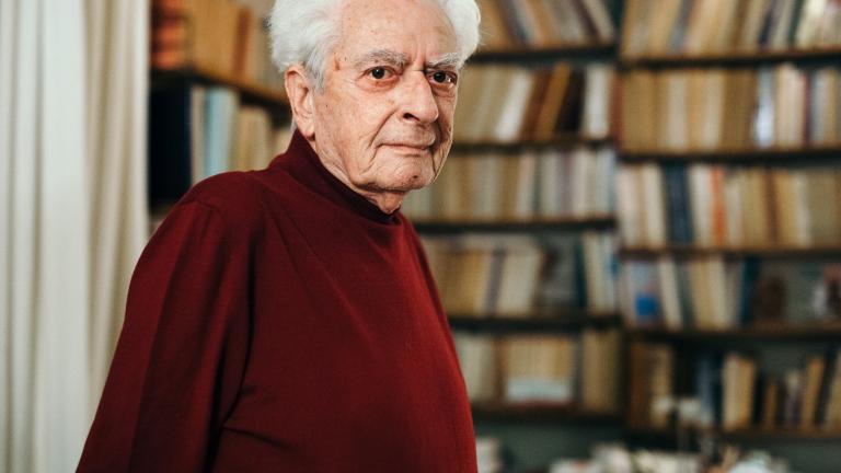 Πέθανε ο ιστορικός Βασίλης Κρεμμυδάς 