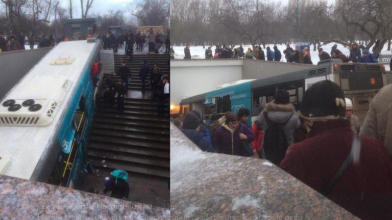 ΈΚΤΑΚΤΟ: Λεωφορείο παρέσυρε πεζούς στη Μόσχα 