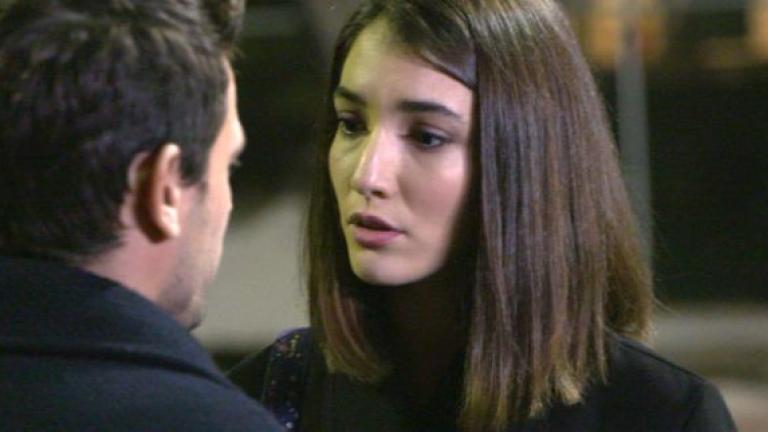 Παρθένα Ζωή: Το πρώτο φιλί 