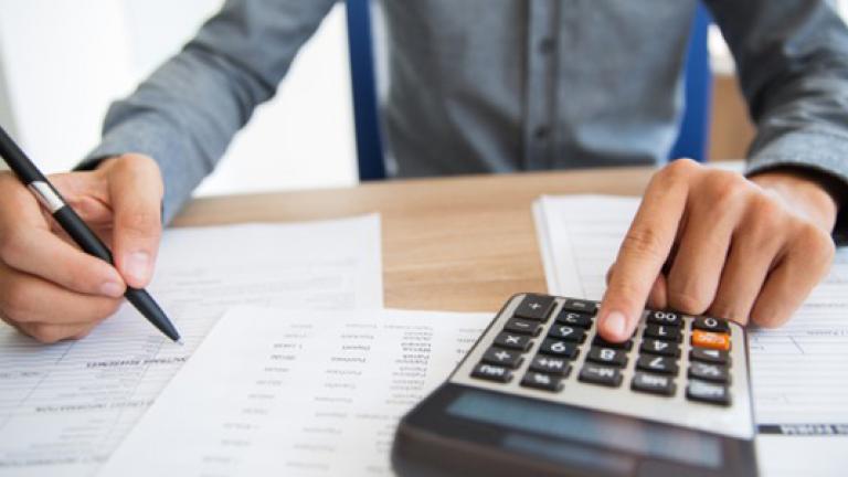 Τα «κλειδιά» στη ρύθμιση χρεών με δόσεις - Ποιες... παγίδες κρύβονται;