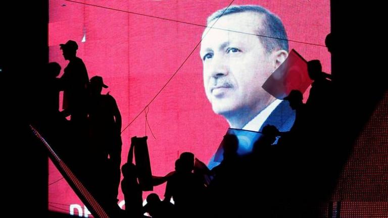 Επίσκεψη Ερντογάν: Συνεχίζονται οι προκλήσεις και από την Τουρκία