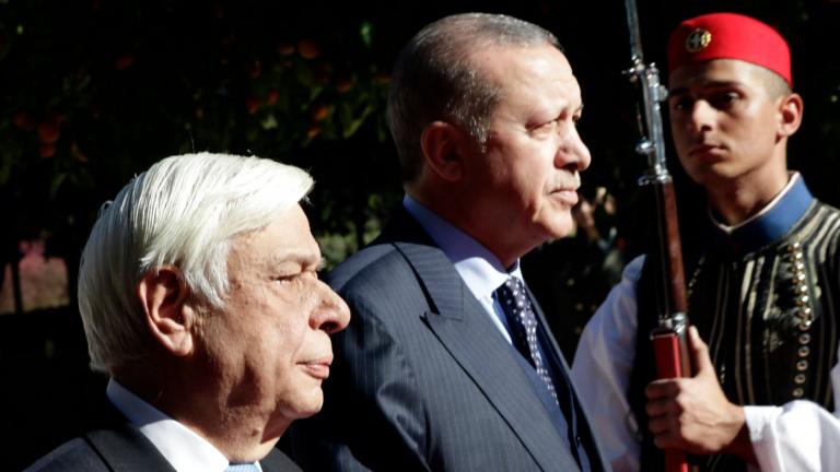 O Economist εξηγεί γιατί δεν υπάρχει περιθώριο για βελτίωση των ελληνοτουρκικών σχέσεων