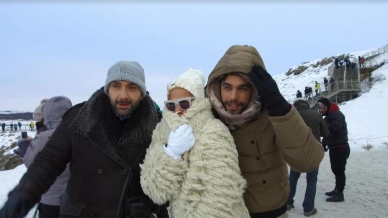 Το celebrity travel στην Ισλανδία με τη Νατάσα Καλογρίδη και τον Παναγιώτη Βασιλάκο