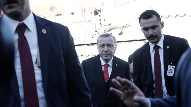 Κομοτηνή: Τα τουρκικά τάμπλετ του Ερντογάν δωρεά στο Τζελάλ Μπαγιάρ