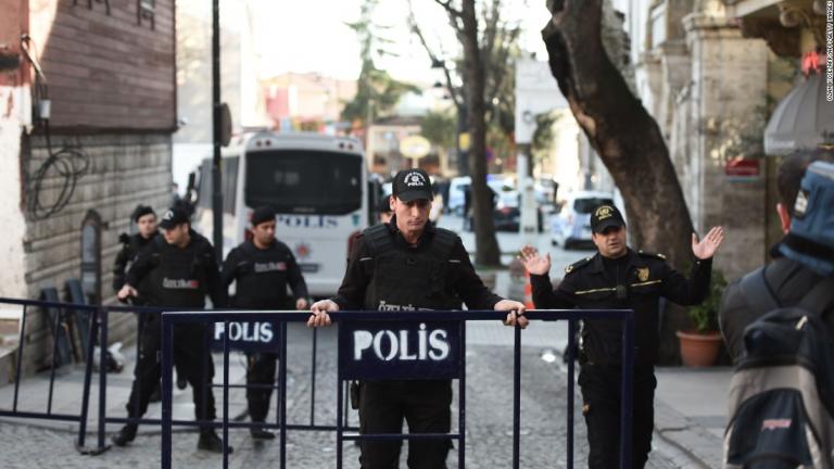 Τουρκία: Υπό δρακόντεια μέτρα ασφαλείας υποδέχεται η χώρα τη νέα χρονιά,
