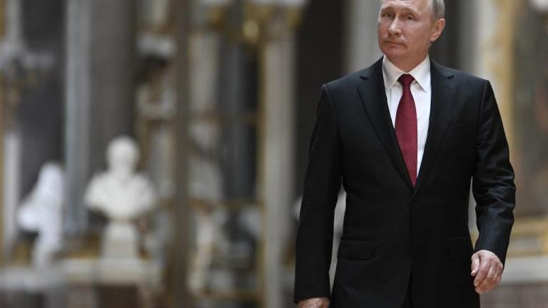 Πούτιν: Ενόψει εκλογών «σβήνει» φόρους για 50 εκατομμύρια Ρώσους