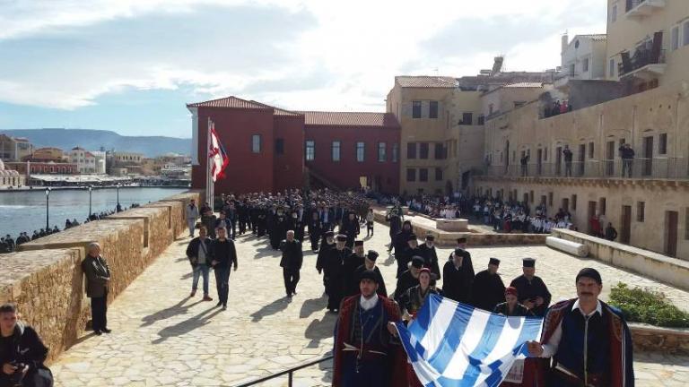 H Κρήτη γιορτάζει! 104 χρόνια από την ένωσή της με την Ελλάδα (ΦΩΤΟ)