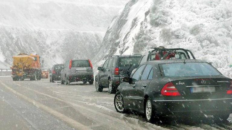 Προειδοποίηση για τους οδηγούς ενόψει χιονιά!