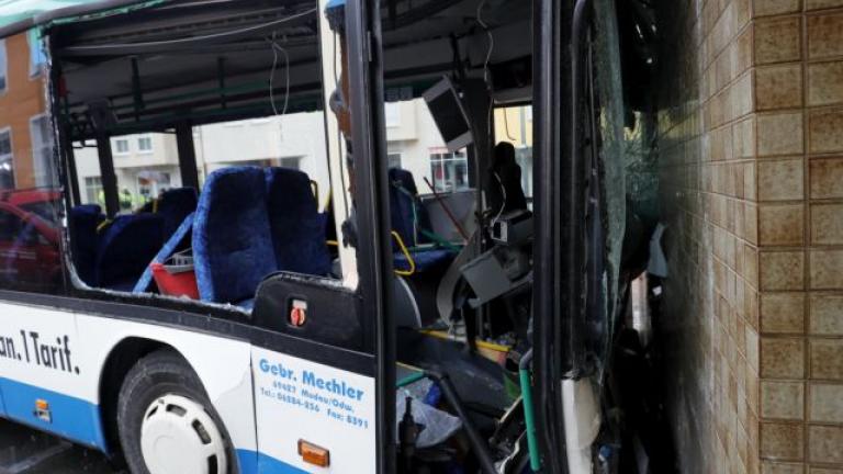 Γερμανία: 48 τραυματίες από ατύχημα σχολικού λεωφορείου (ΦΩΤΟ)