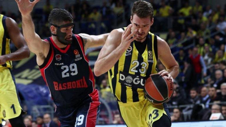 Euroleague: Νίκη για τη Φενέρ, σοκ με Νάναλι (ΒΙΝΤΕΟ & ΦΩΤΟ)