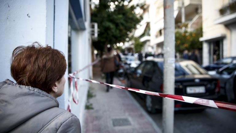 Θέμα για την οπλοφορία των αστυνομικών θέτουν με ερώτησή τους 31 βουλευτές του ΣΥΡΙΖΑ 