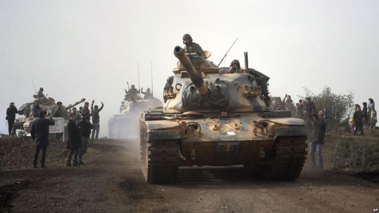 Συρία: Σφοδρές μάχες ανάμεσα στις τουρκικές και τις κουρδικές δυνάμεις