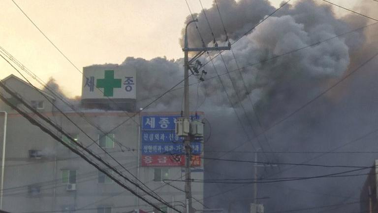 Ν. Κορέα: Δεκάδες νεκροί από φωτιά σε νοσοκομείο