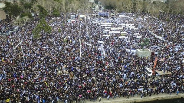 Νικολόπουλος: Τα ξένα ΜΜΕ είχαν εκτενή ρεπορτάζ και στα ελληνικά κανάλια ήταν απλώς... Κυριακή!